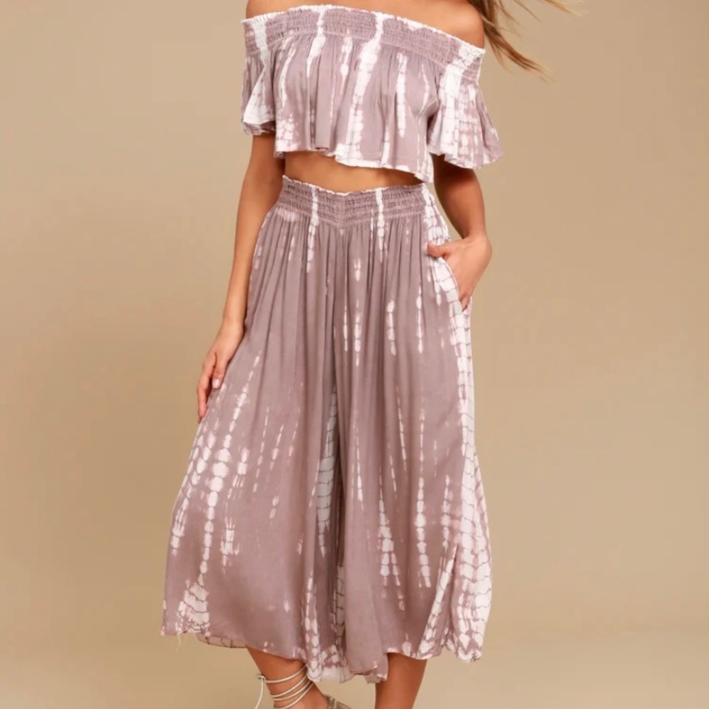 Lulu’s Boho Me tie dye two piece pants set